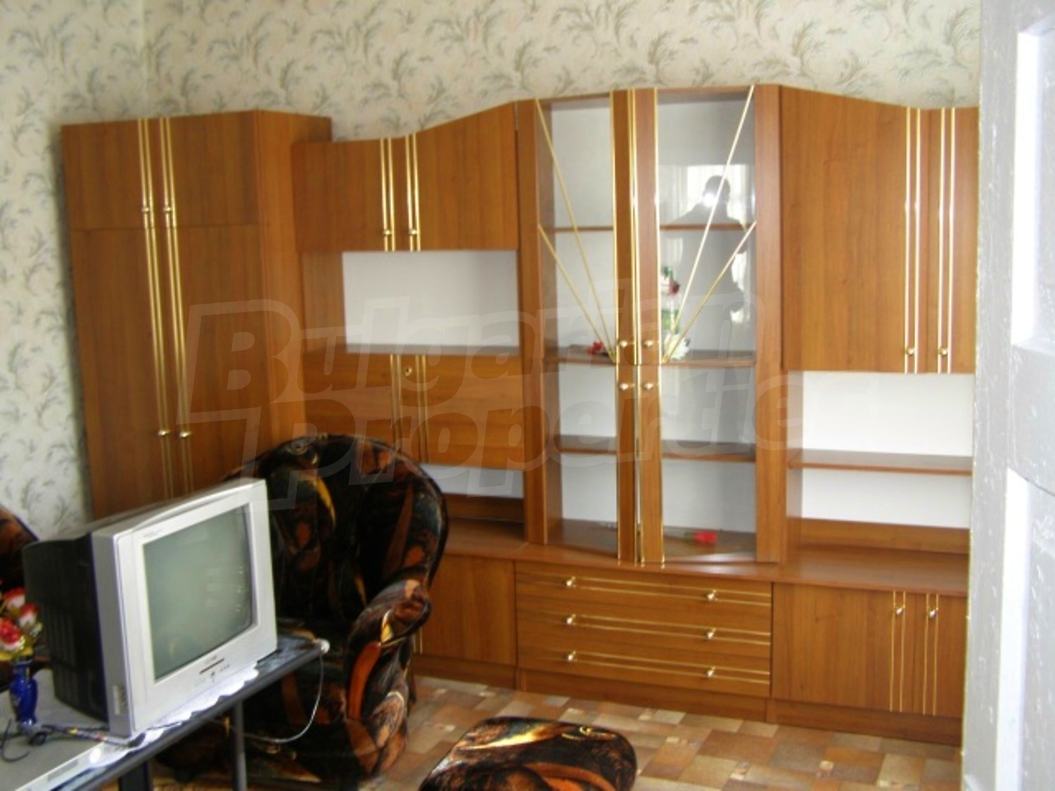 Gallery Picture 12