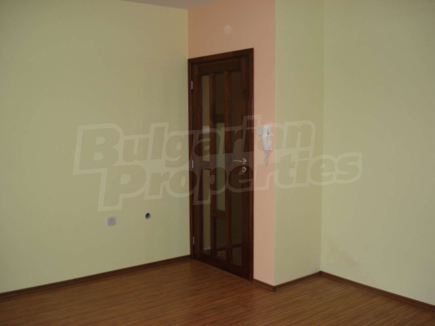Gallery Picture 3
