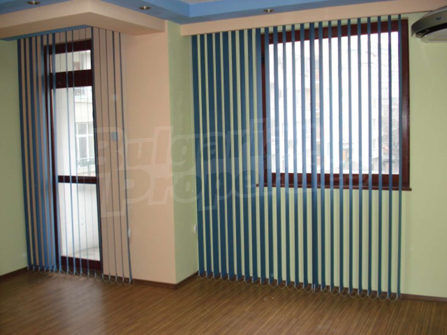 Gallery Picture 6