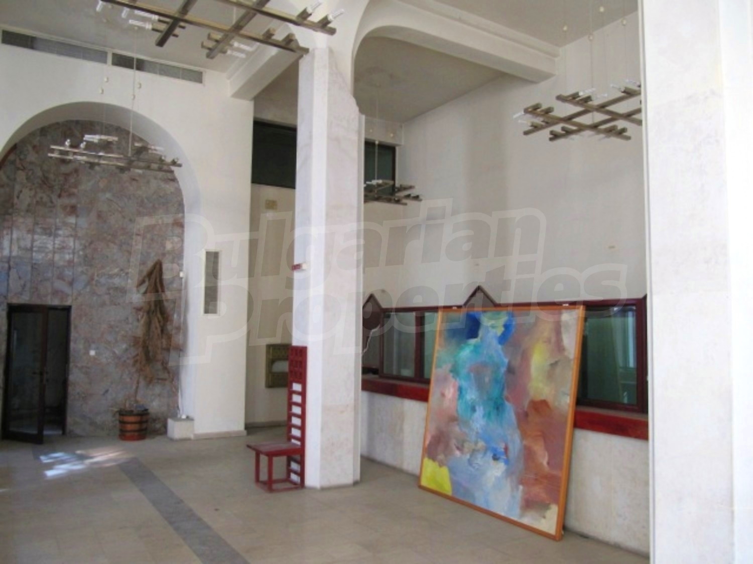 Gallery Picture 12