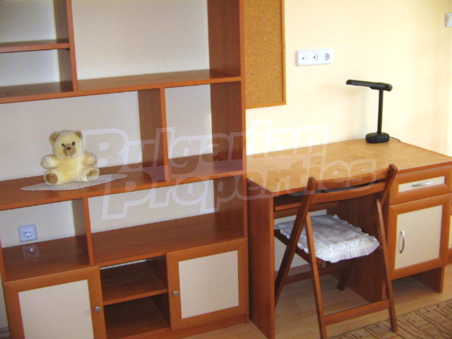 Gallery Picture 9