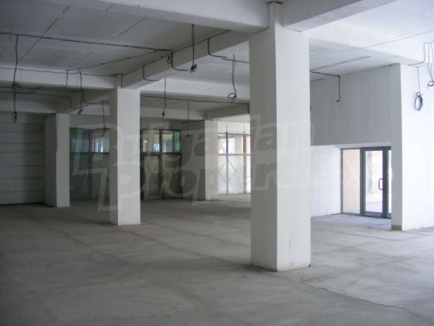Gallery Picture 4