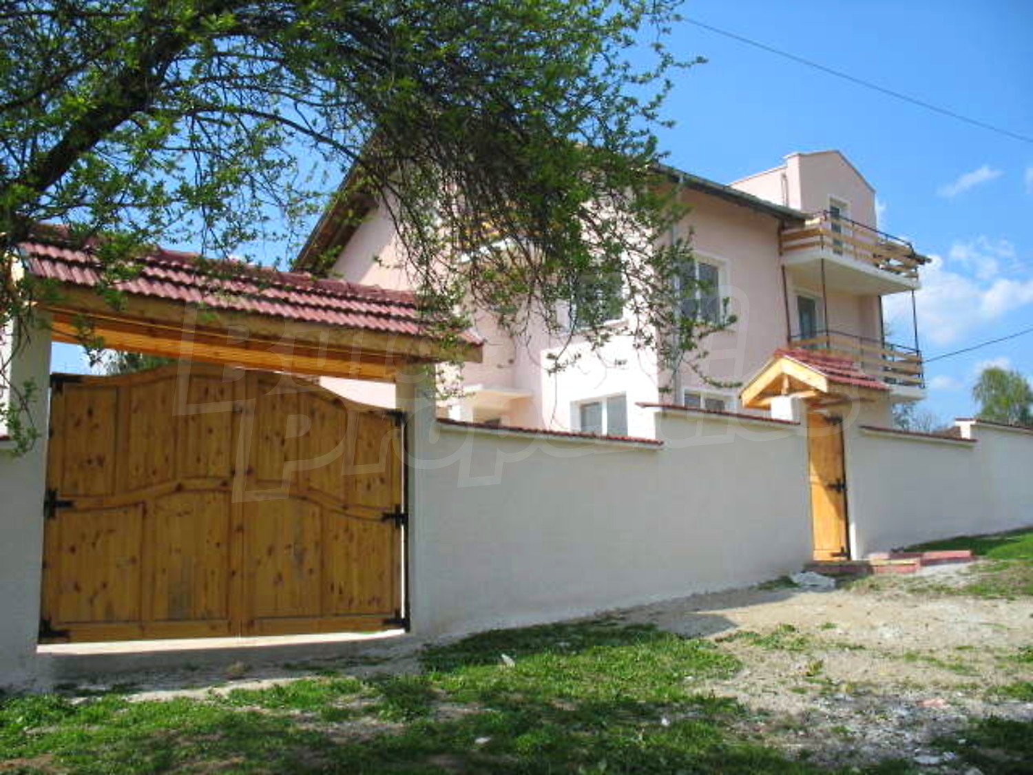 Gallery Picture 3