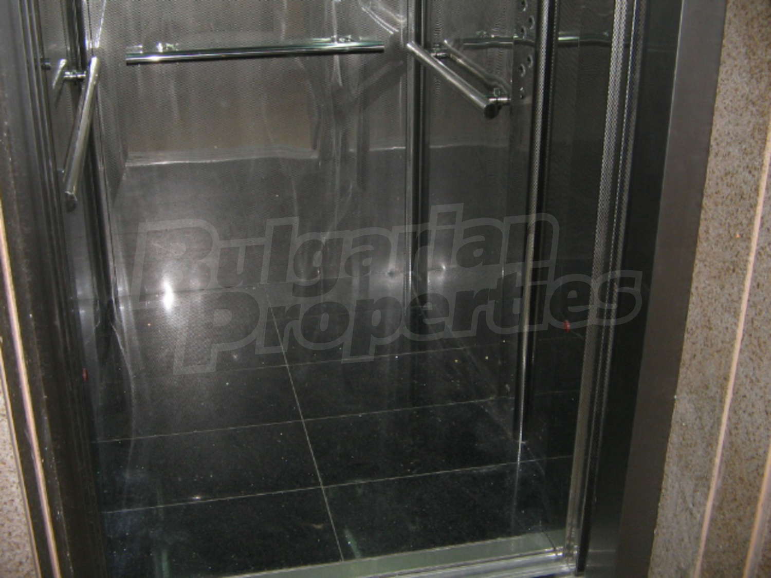 Gallery Picture 25