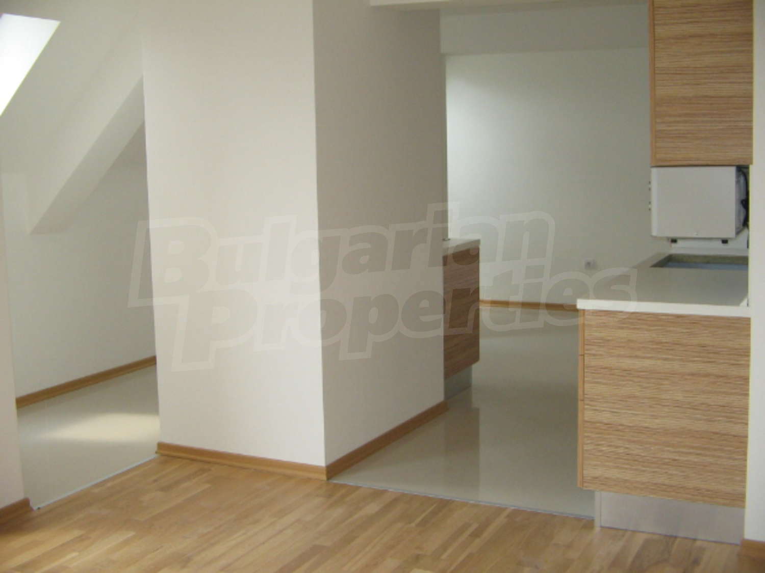 Gallery Picture 3