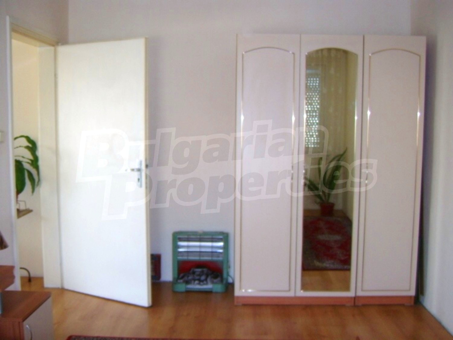 Gallery Picture 6