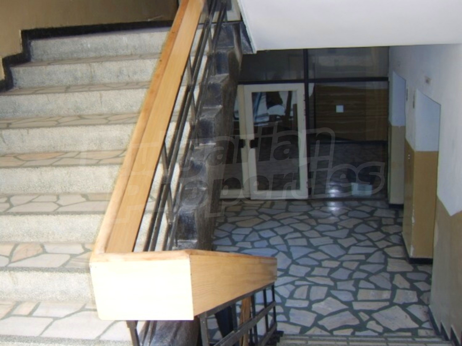 Gallery Picture 18