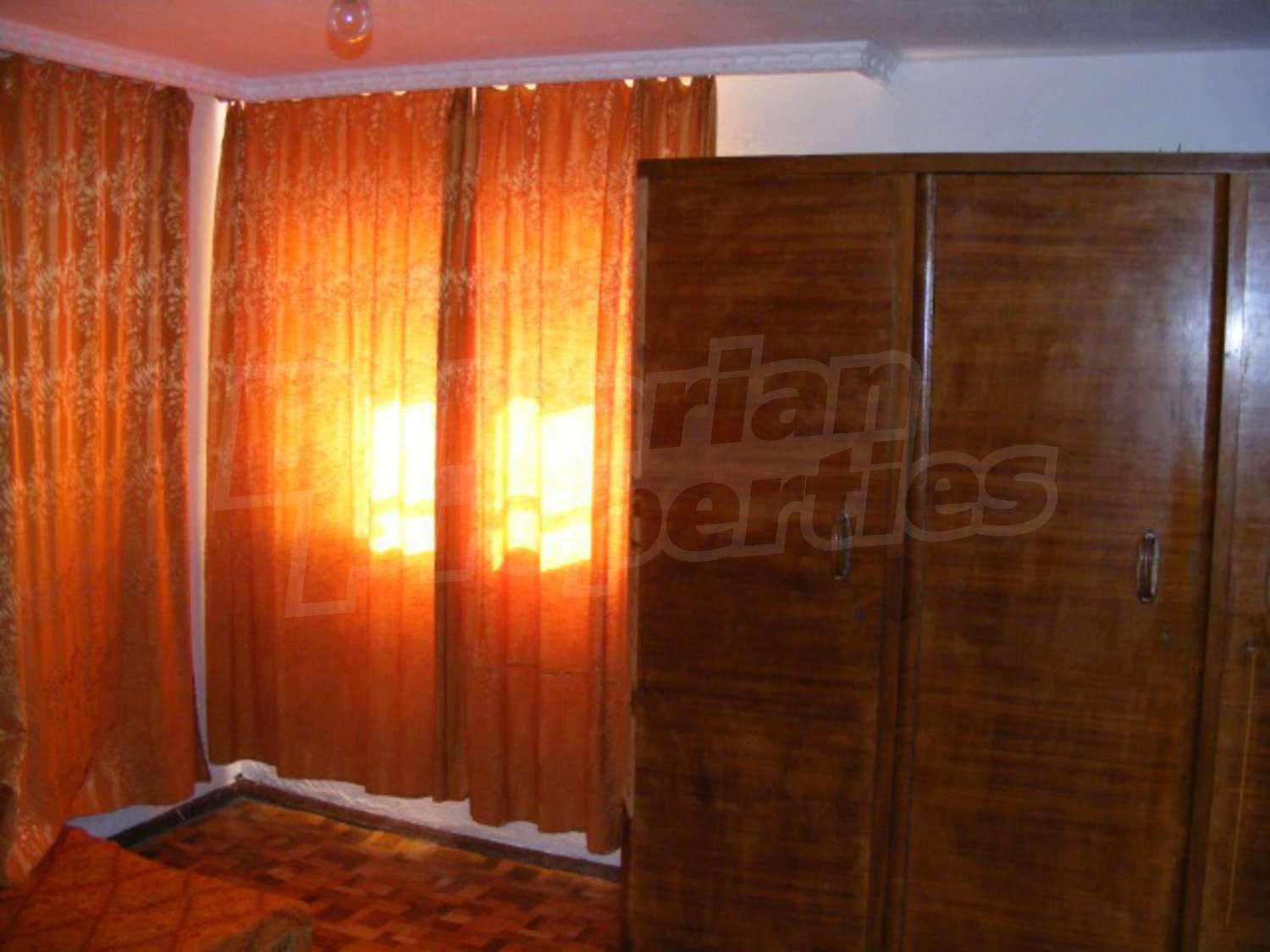 Gallery Picture 10