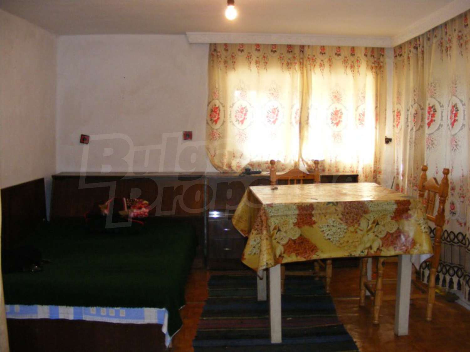 Gallery Picture 6