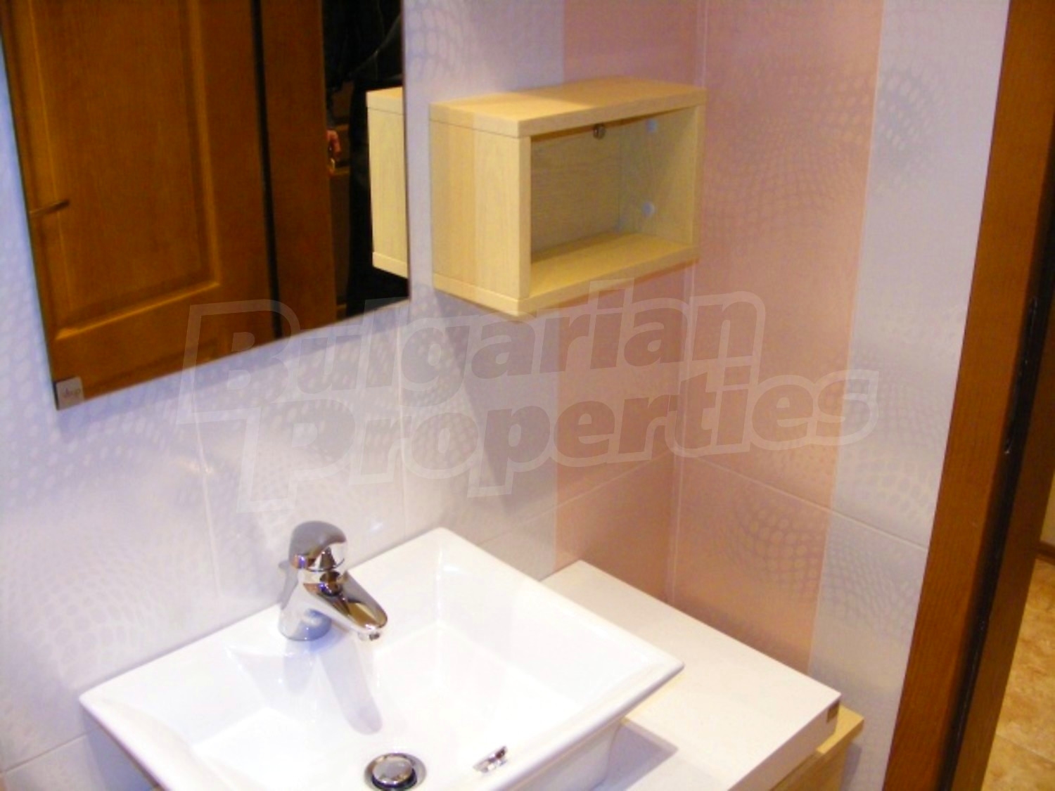 Gallery Picture 16
