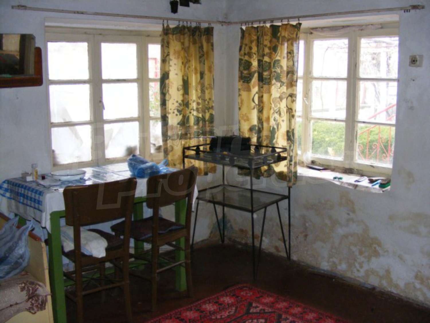 Gallery Picture 10