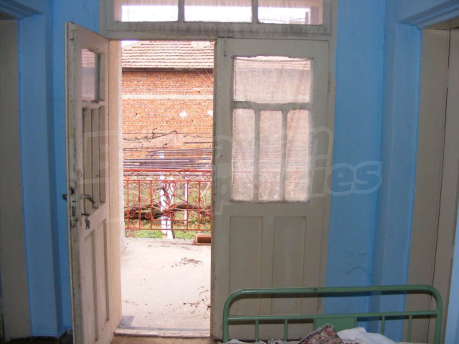Gallery Picture 16