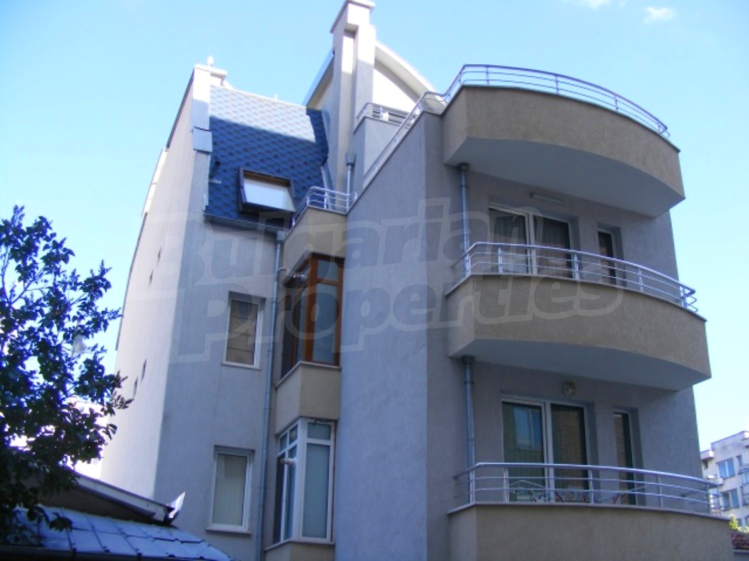 Gallery Picture 3