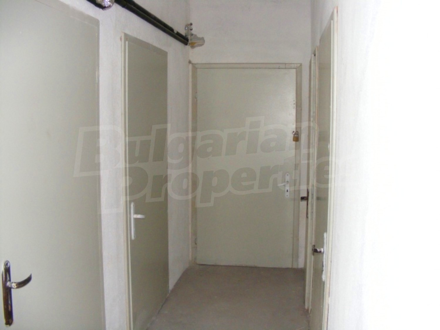 Gallery Picture 32