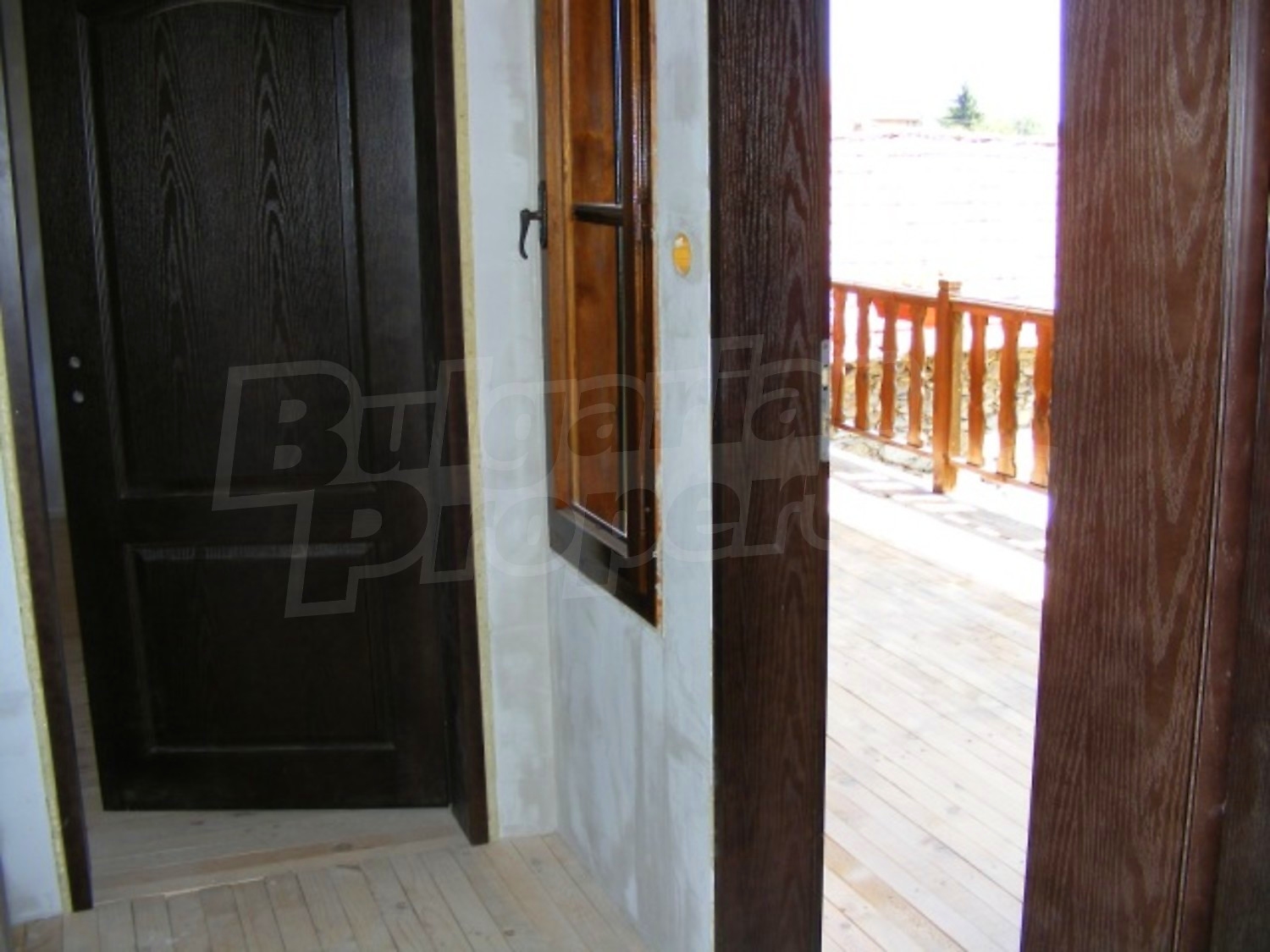 Gallery Picture 16