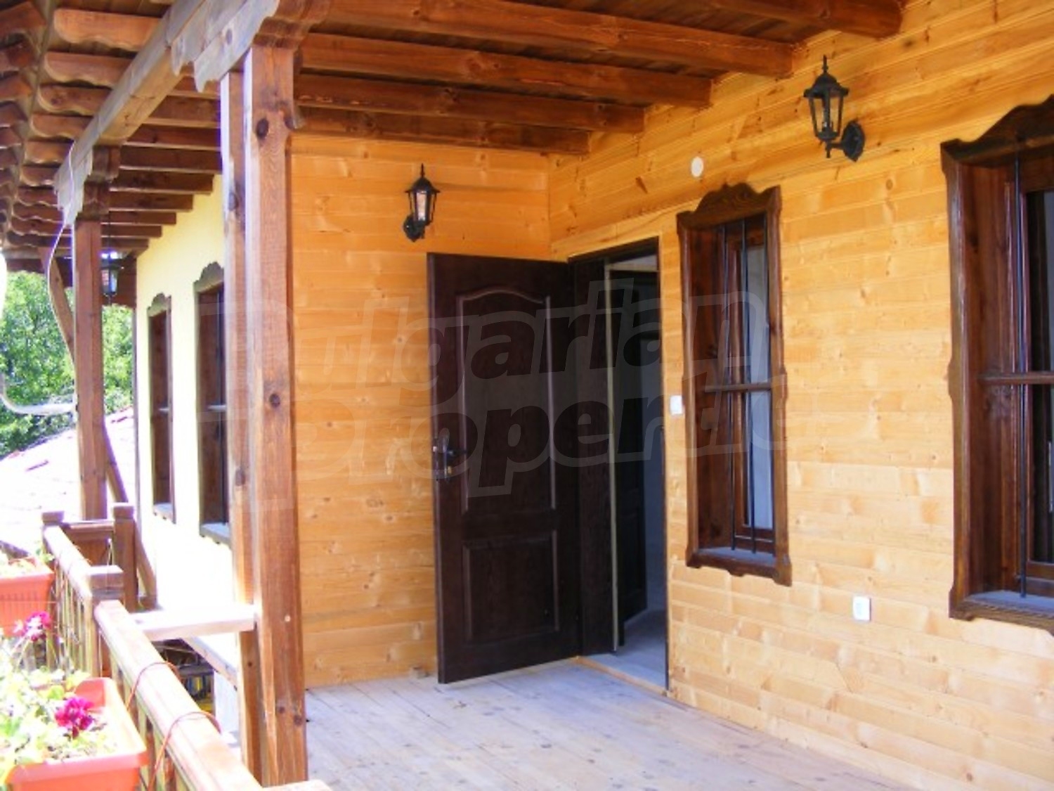 Gallery Picture 27