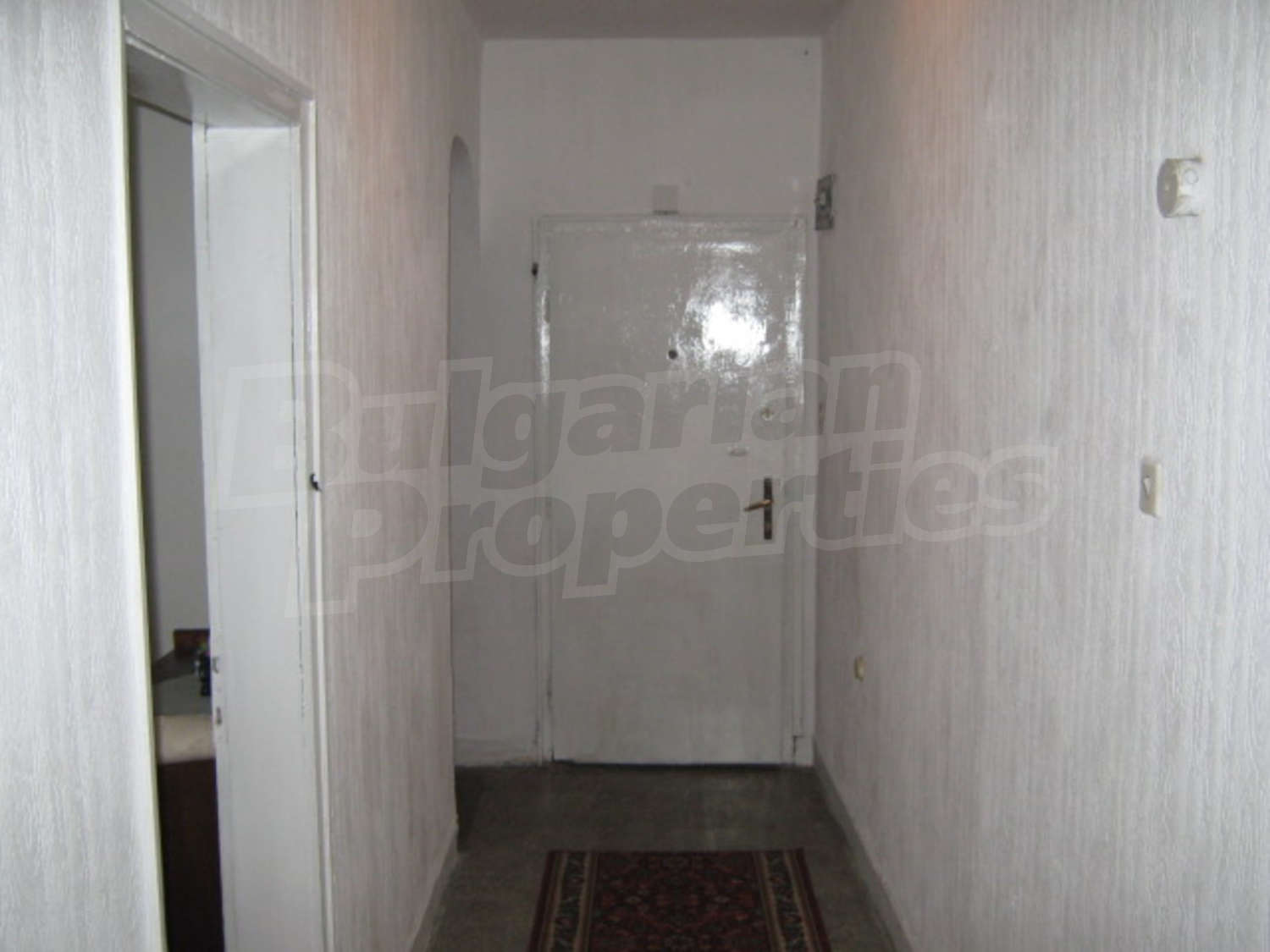 Gallery Picture 2