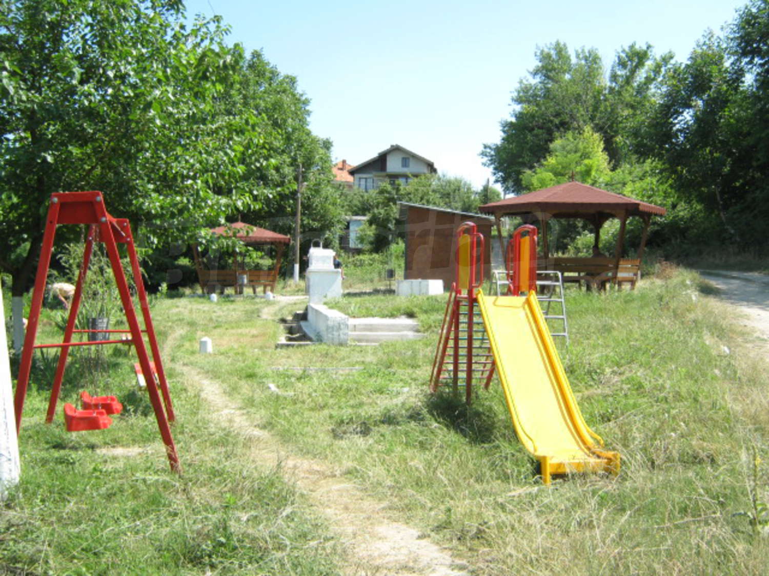 Gallery Picture 10