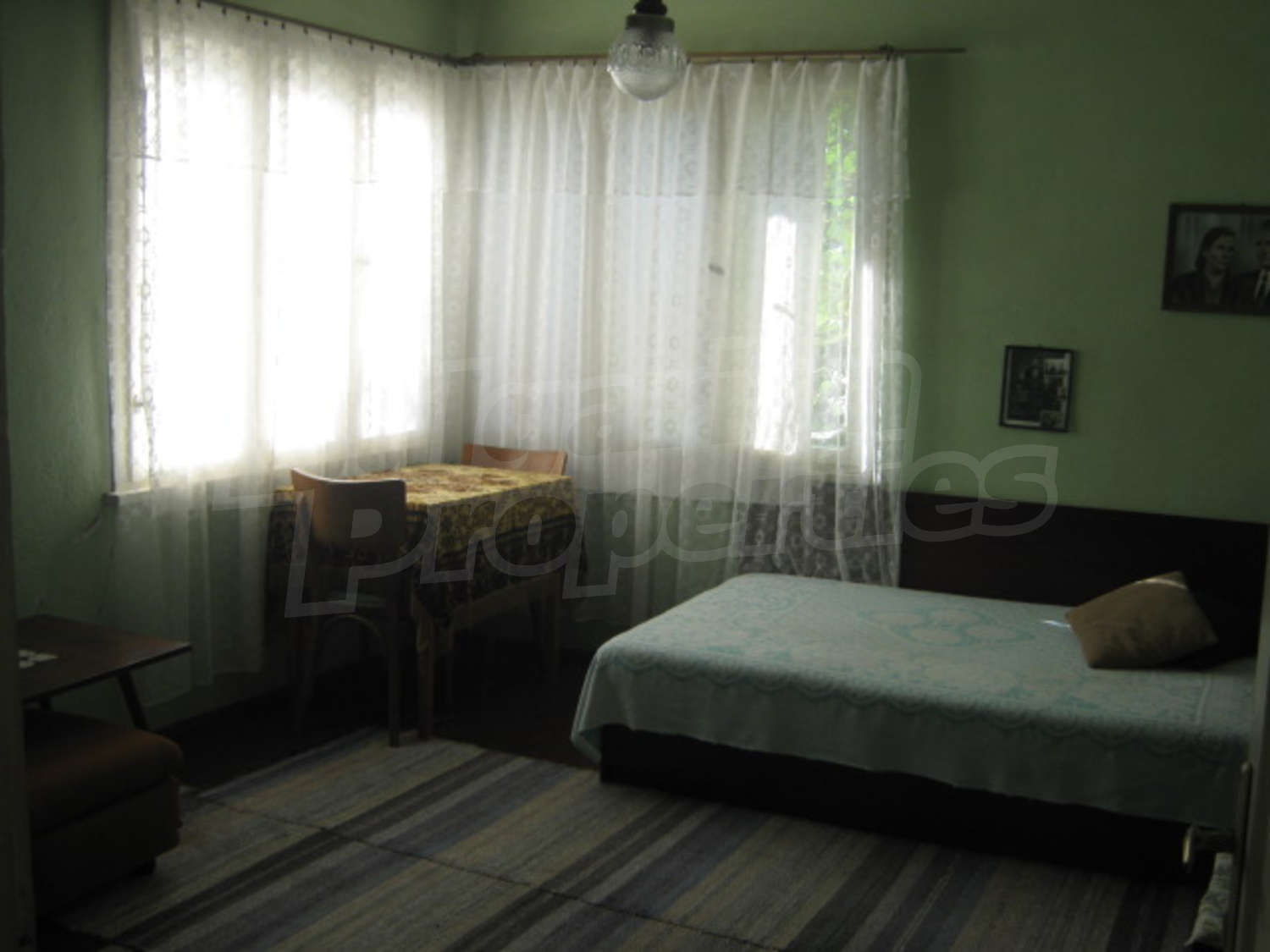 Gallery Picture 6