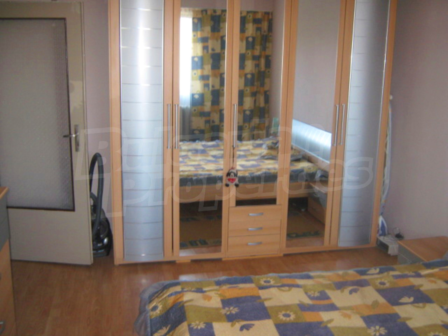 Gallery Picture 2