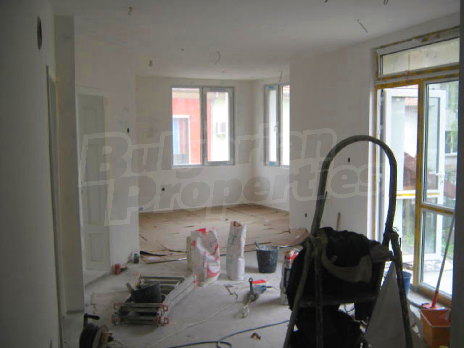 Gallery Picture 5