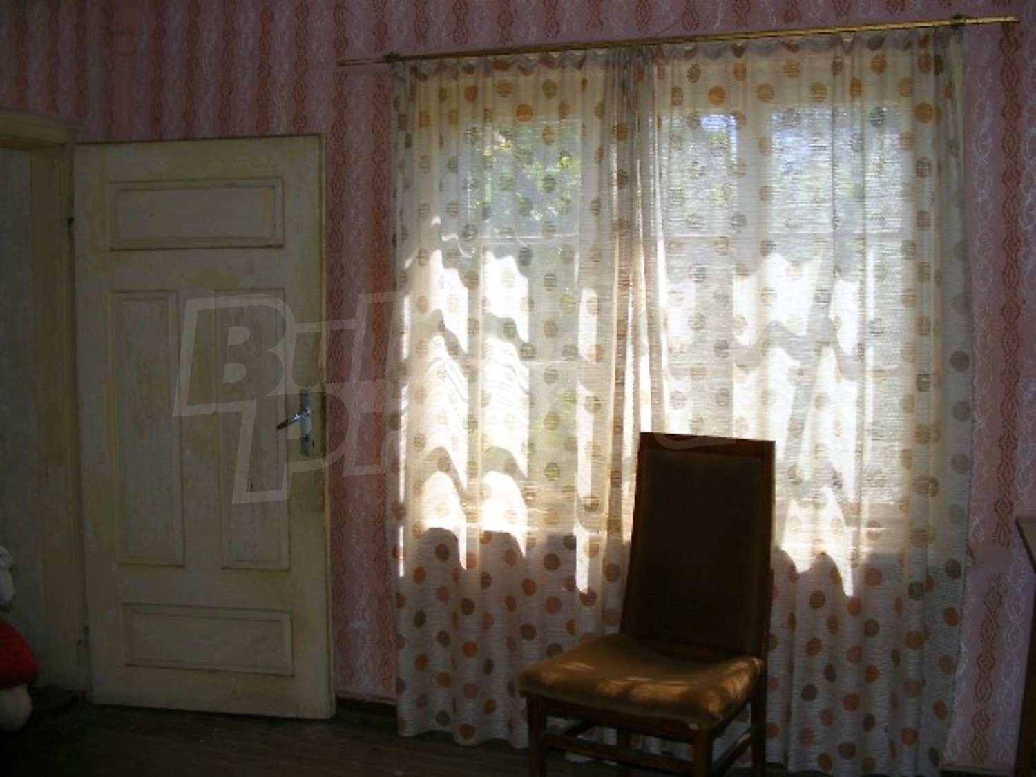 Gallery Picture 9
