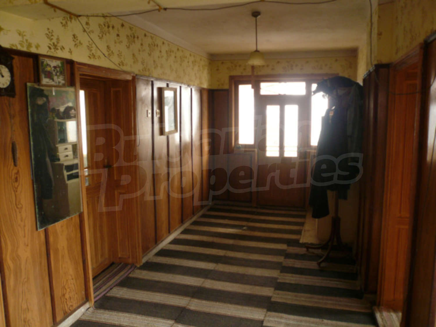 Gallery Picture 6
