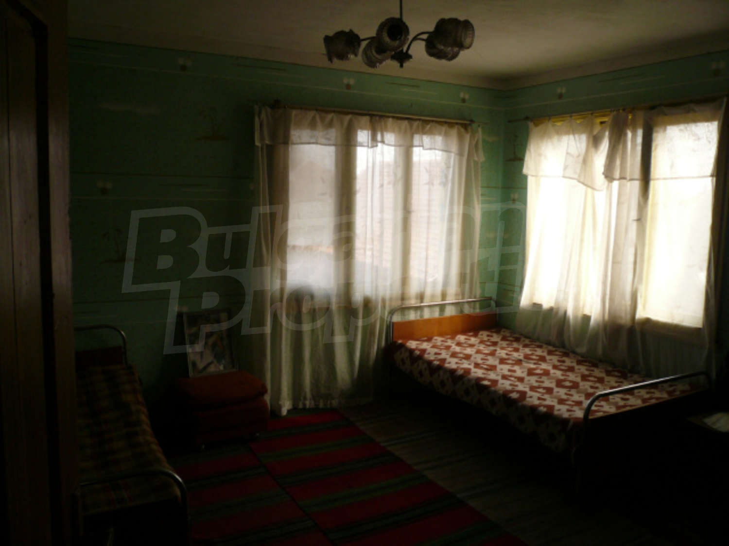 Gallery Picture 9