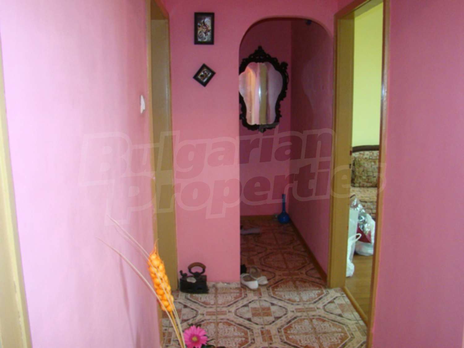 Gallery Picture 8