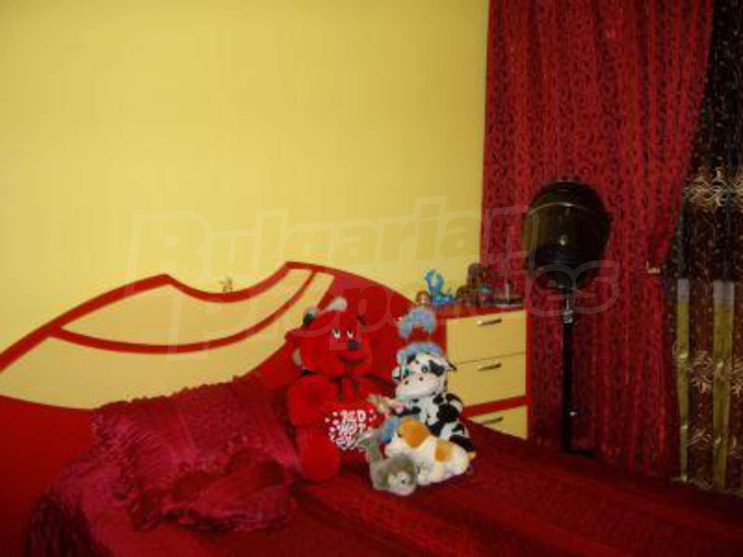 Gallery Picture 4