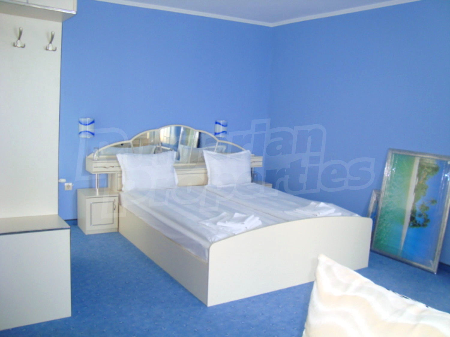 Gallery Picture 6