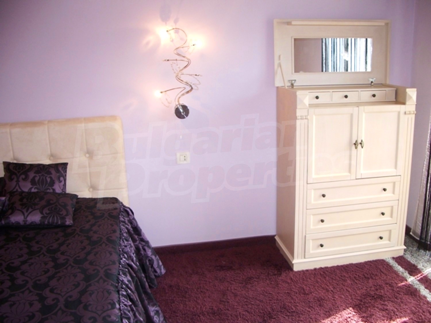 Gallery Picture 24