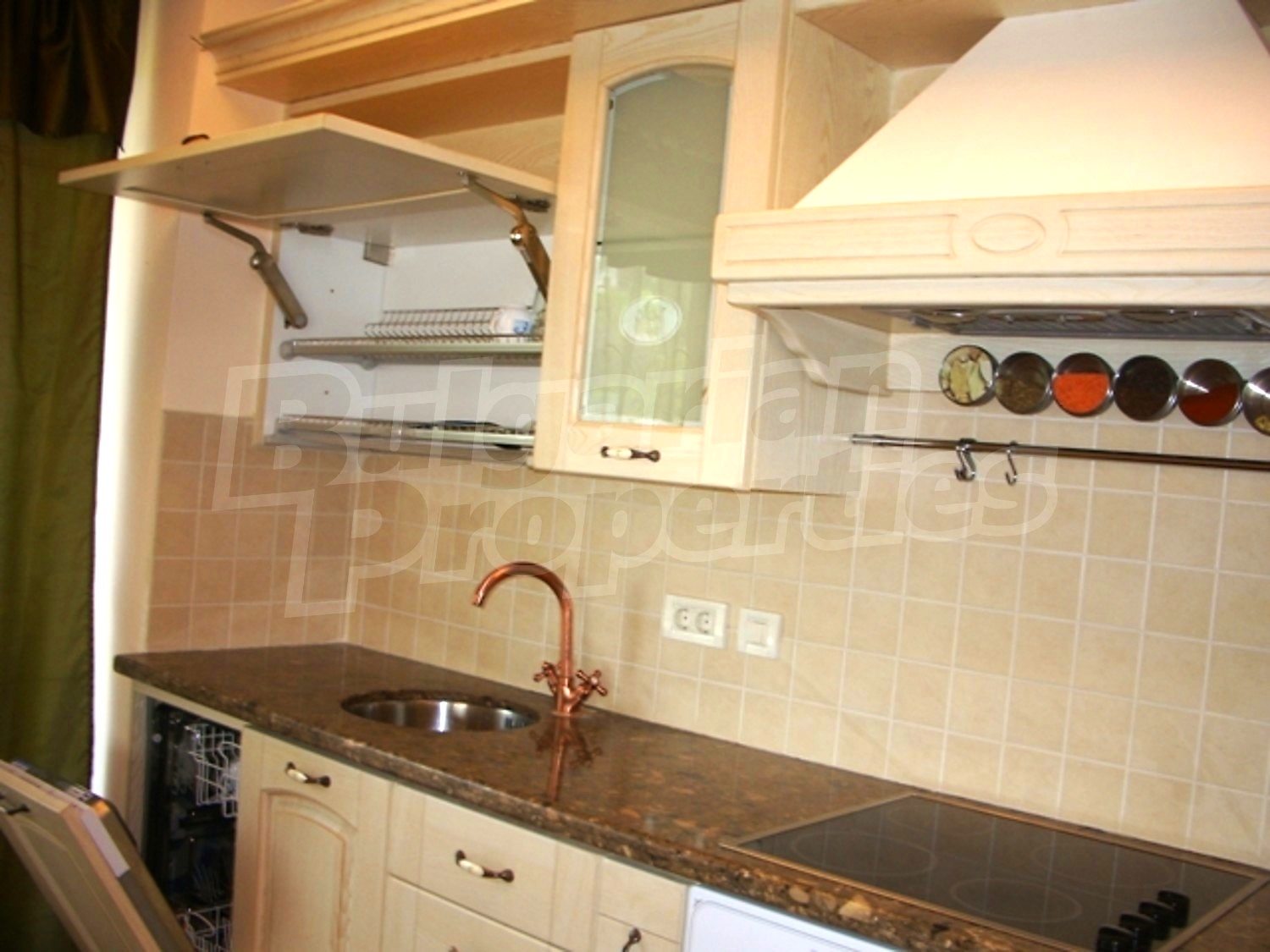 Gallery Picture 6