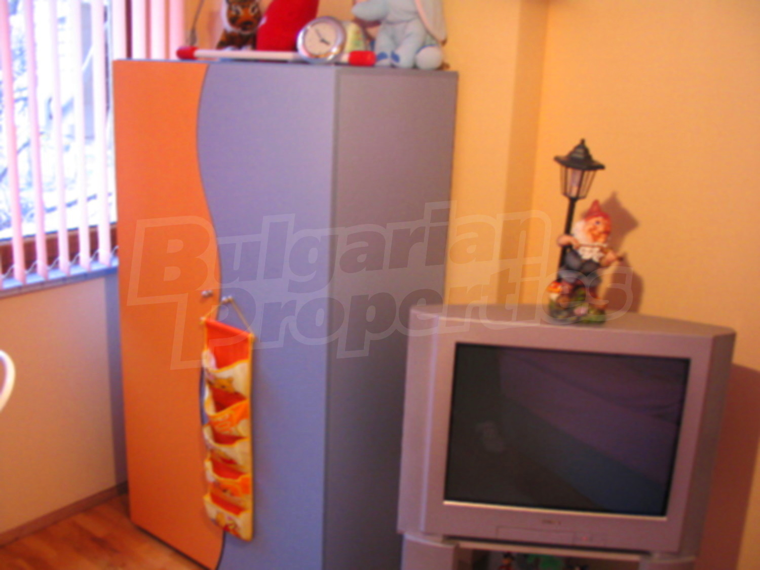 Gallery Picture 8