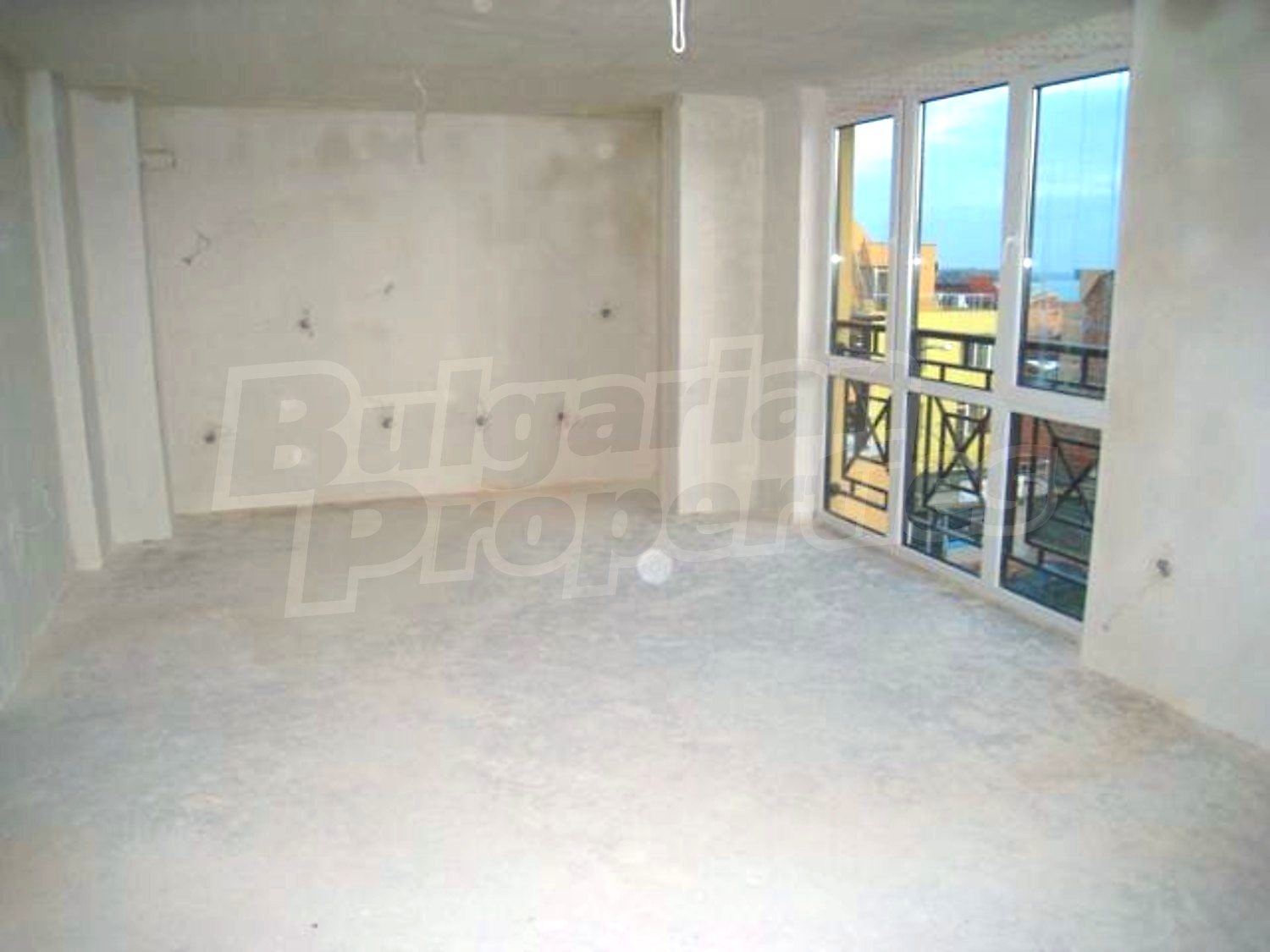 Gallery Picture 12