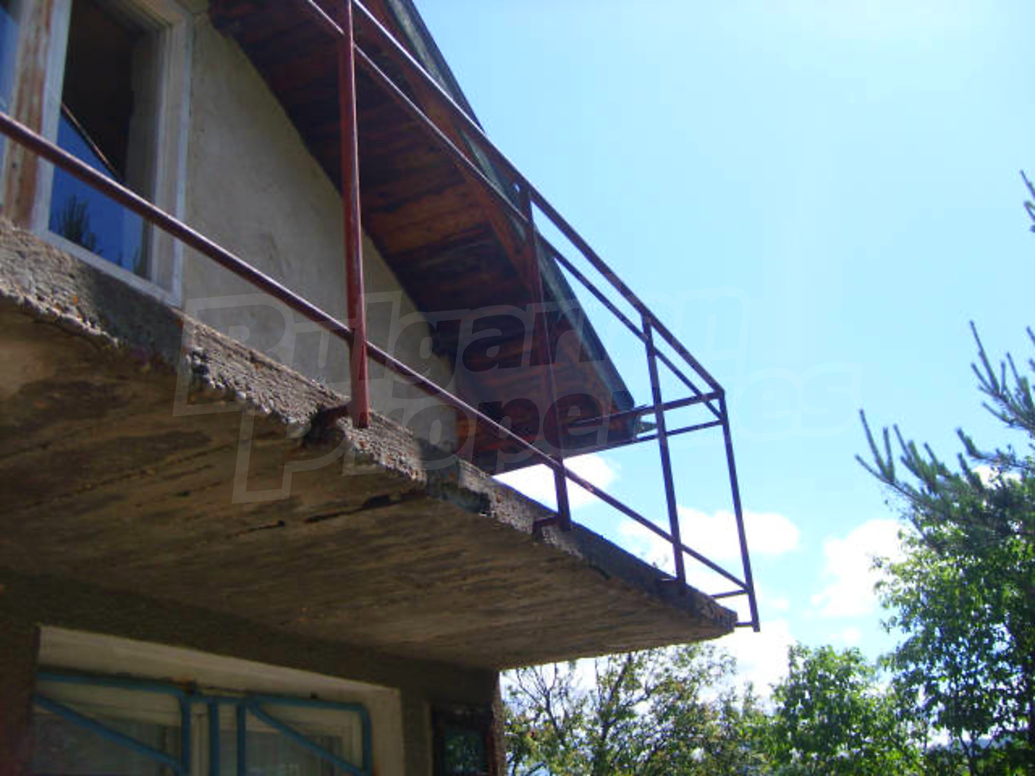 Gallery Picture 13
