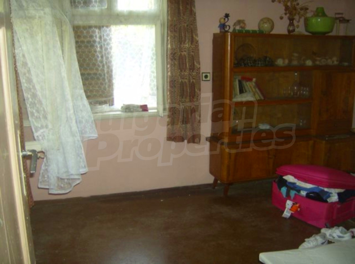 Gallery Picture 3