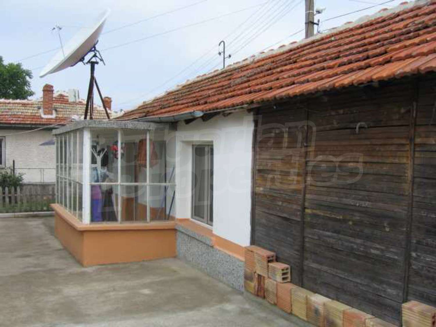 Gallery Picture 15