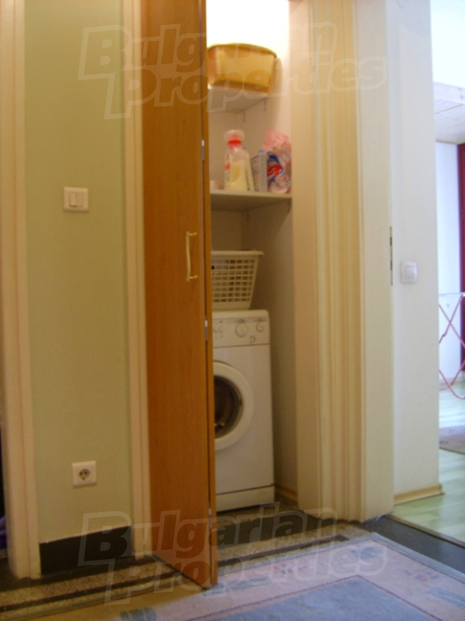 Gallery Picture 7
