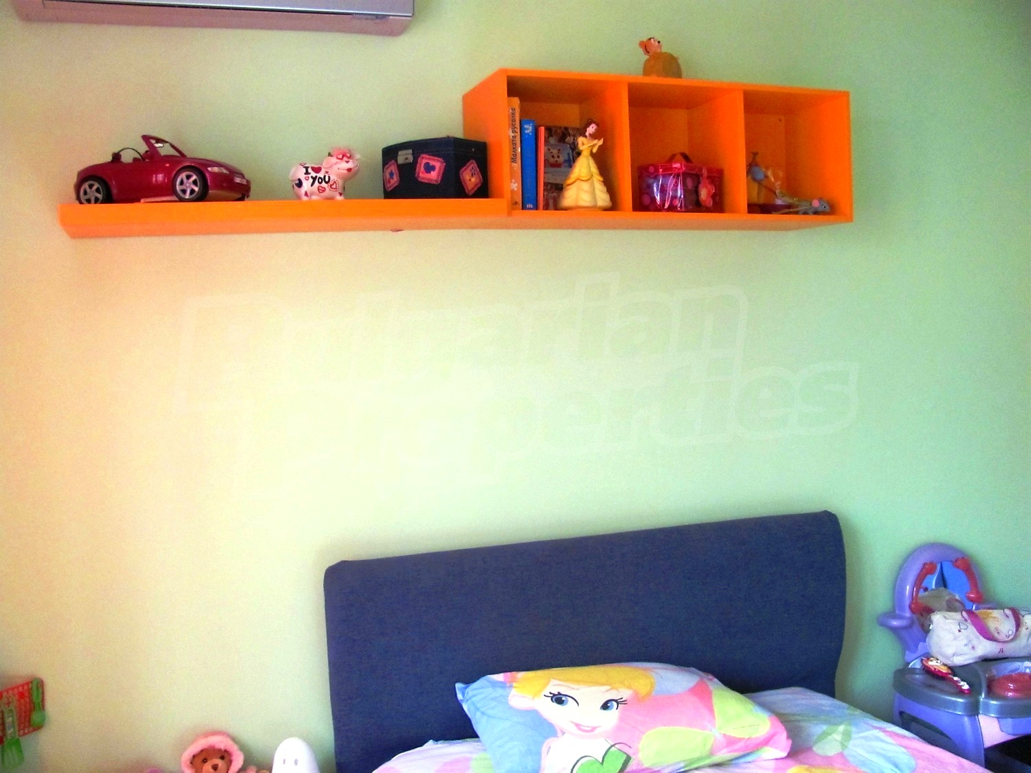 Gallery Picture 16