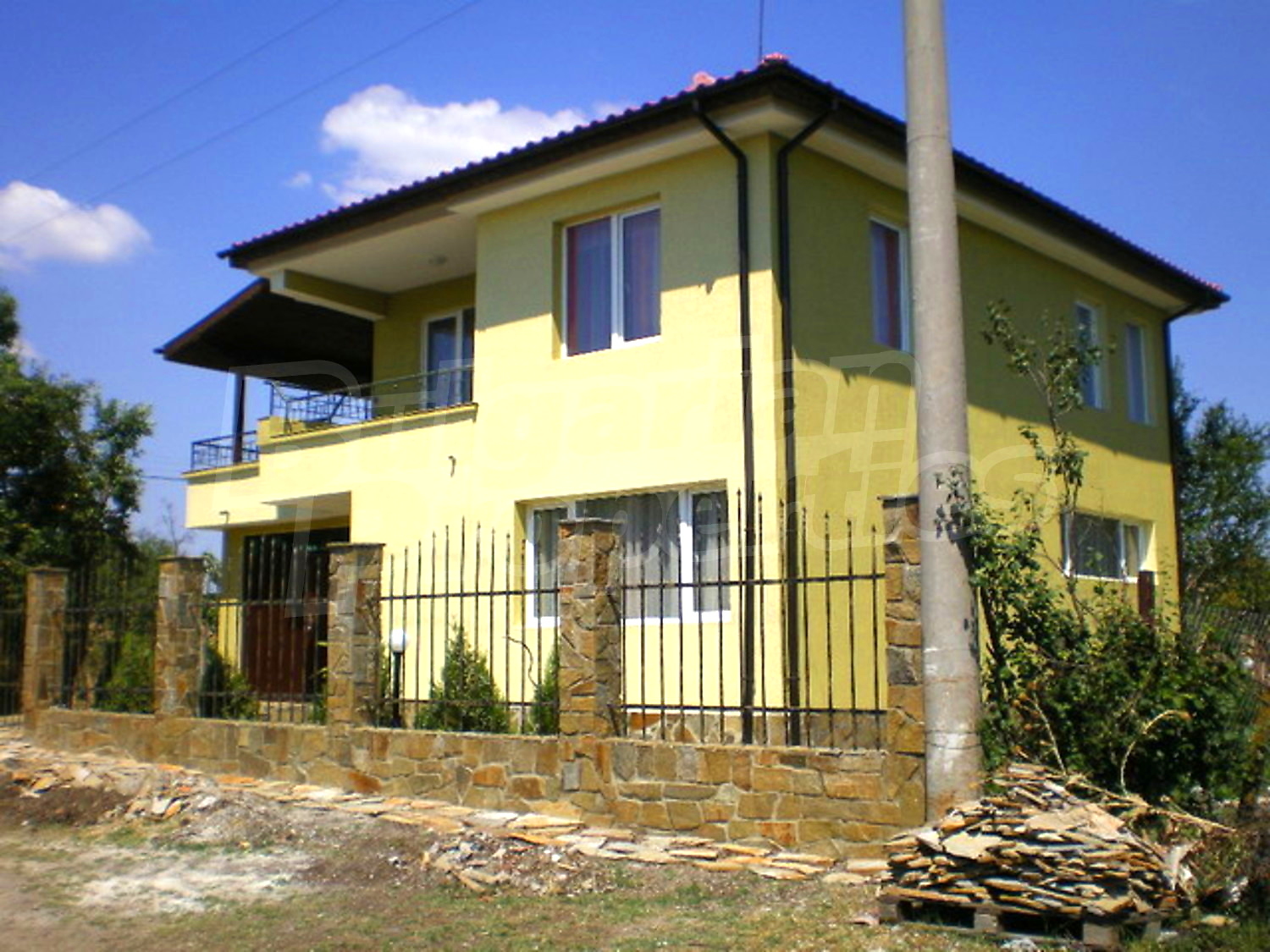 Gallery Picture 3