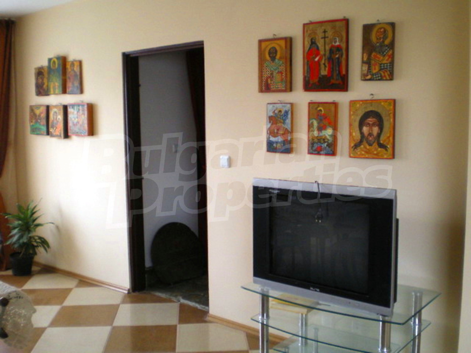 Gallery Picture 9