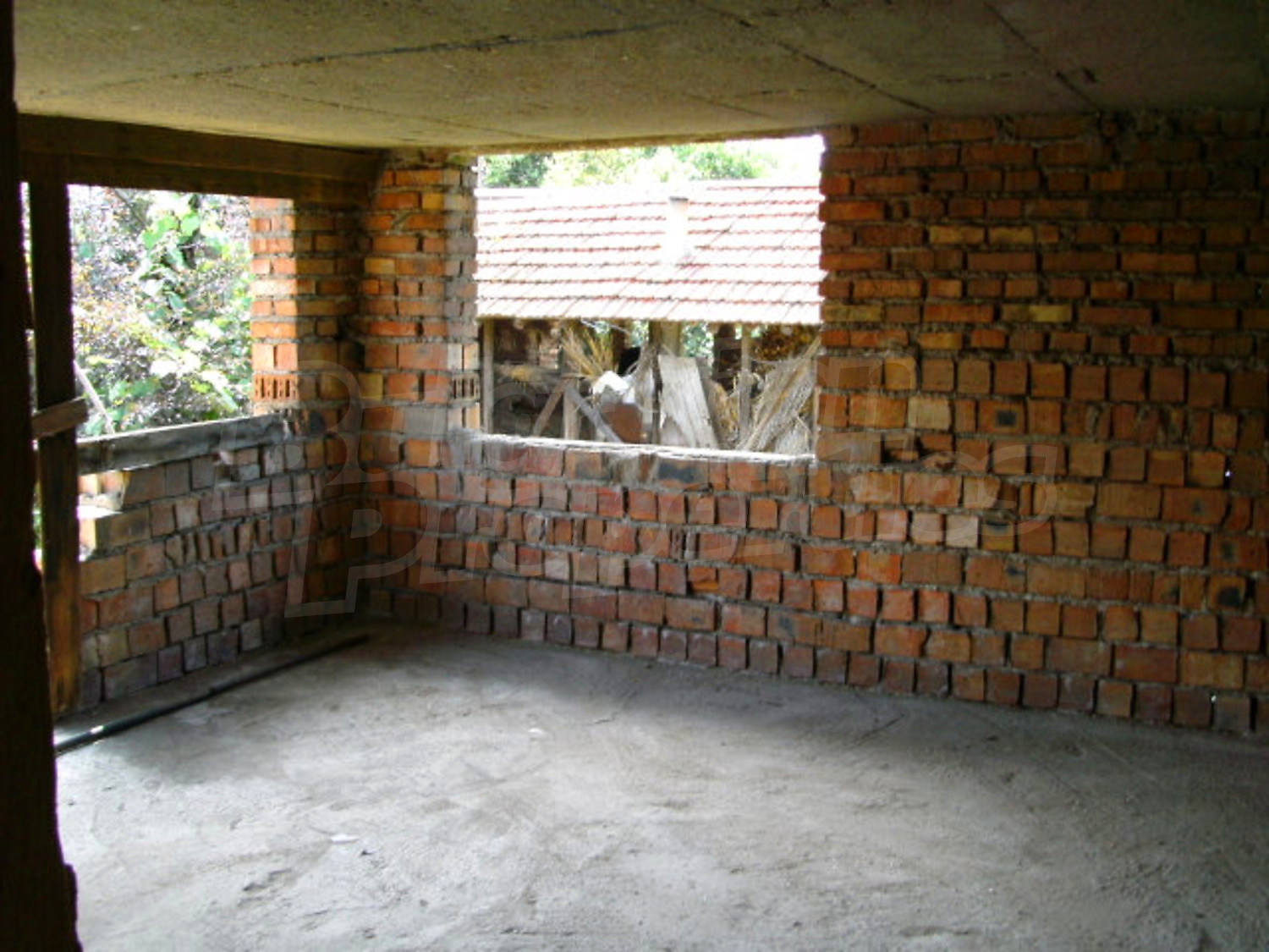 Gallery Picture 10