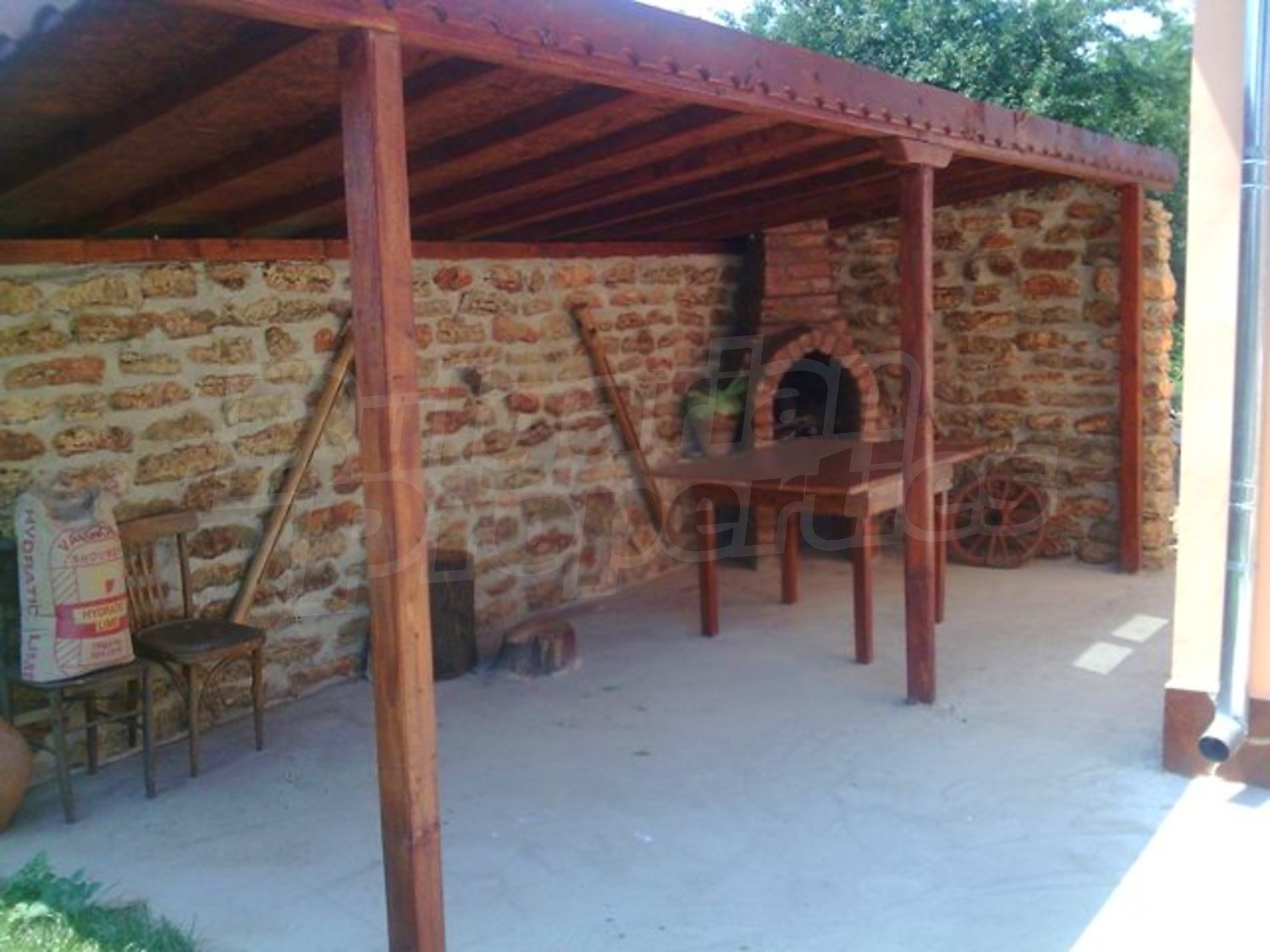 Gallery Picture 9