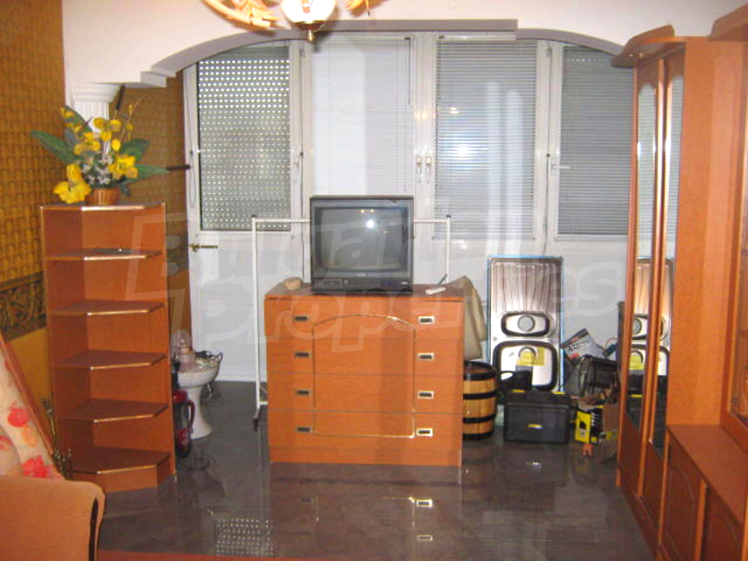 Gallery Picture 8