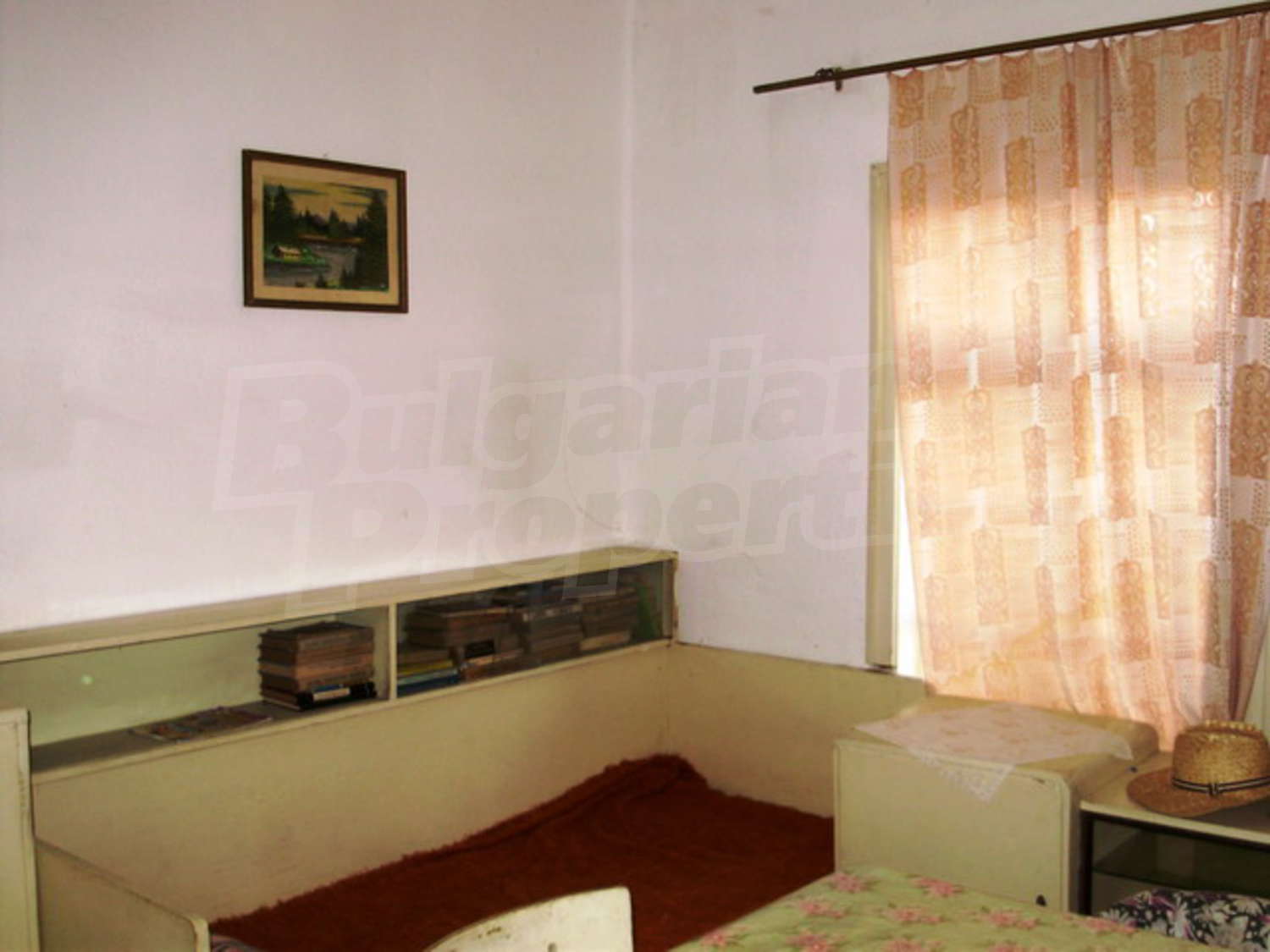 Gallery Picture 8