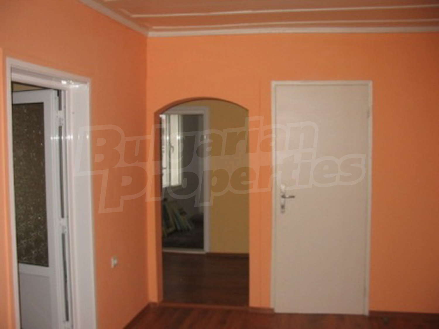 Gallery Picture 5