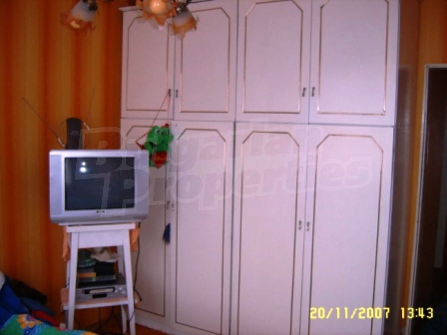 Gallery Picture 16