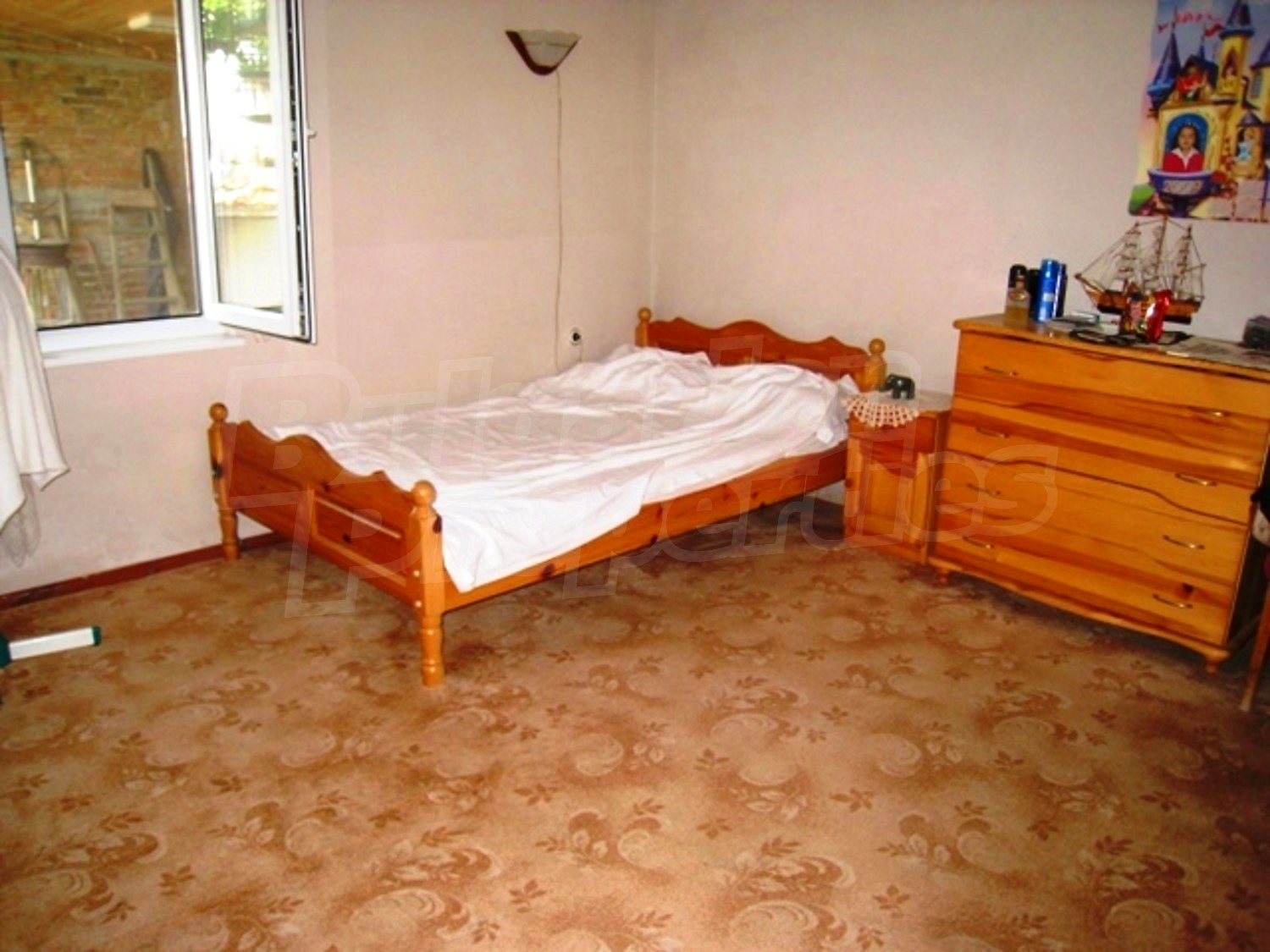 Gallery Picture 10