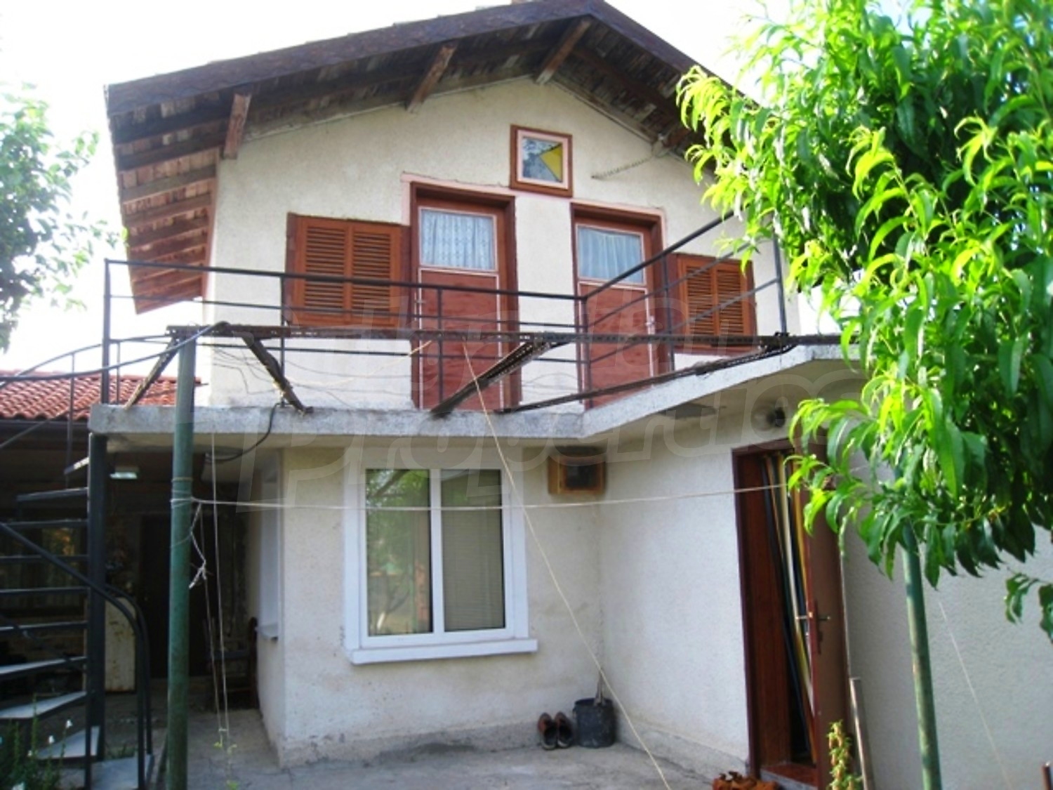 Gallery Picture 2